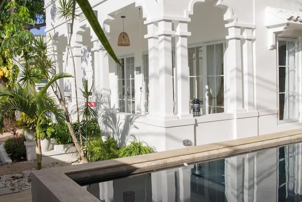 Villa Bohemia - Grand Gated Estate - Estates 1&2 San Juan